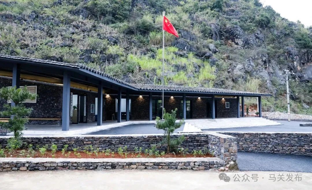 学堂远景1.JPG